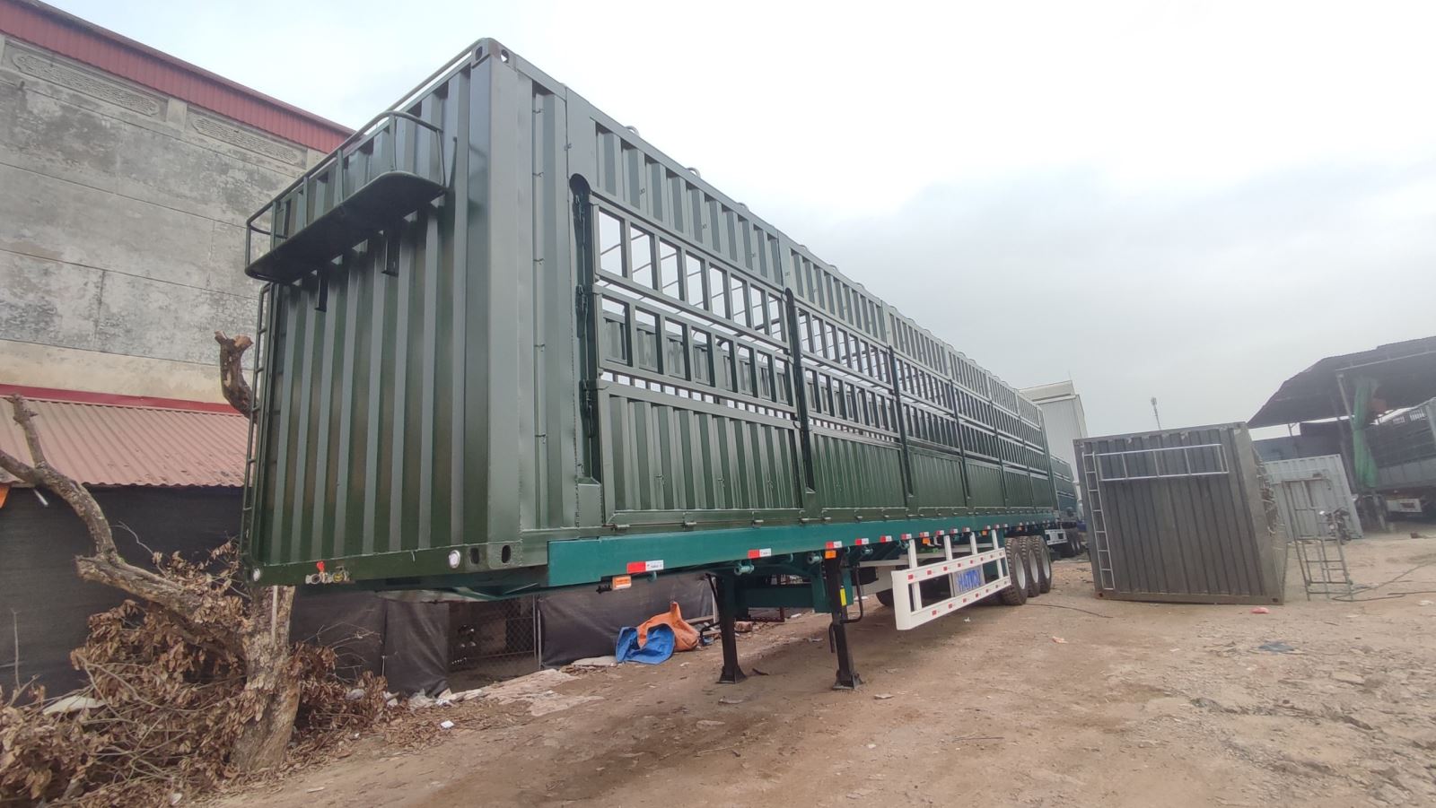 BÀN GIAO MOOC SÀN 15,5M ĐẶT CONTAINER