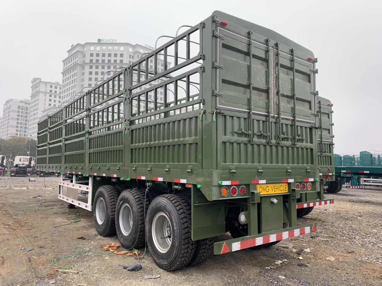 MOOC MUI PHỦ BẠT 12M4 9,2 TẤN MOOC MUI PHỦ BẠT 12M4 9,2 TẤN